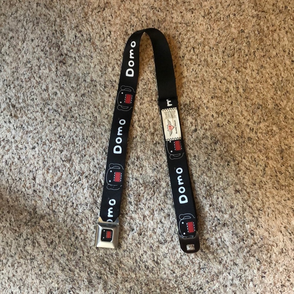Domo Seatbelt Style Belt